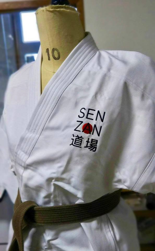 柔道着に刺繍